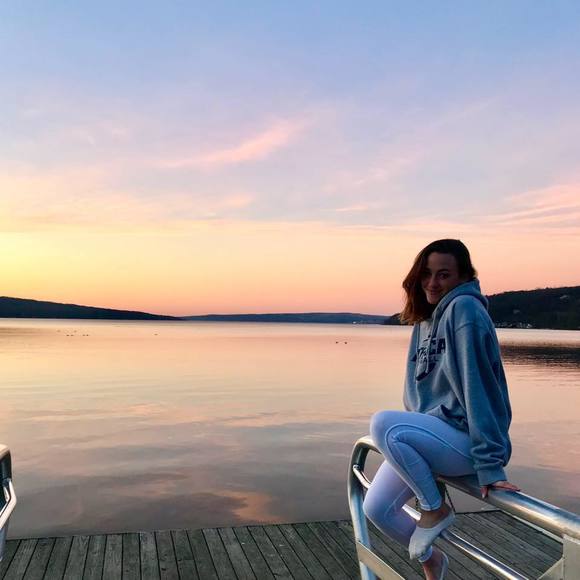 Meet your Posher, Brenna - Picture 1 of 1